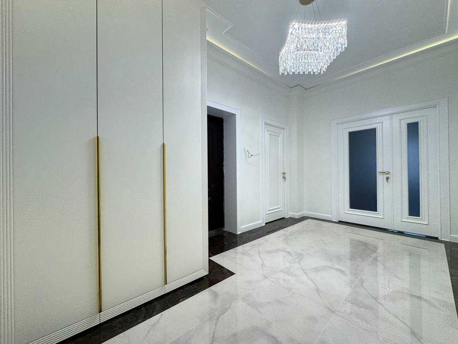 3-комн. квартира 105 м², ул. Чехова, 3/10/10, новый евроремонт