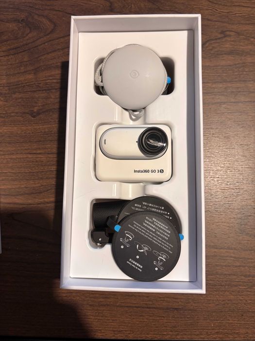 Insta 360 go 3S 128gb Noua, ambalaj desfacut, neutilizata