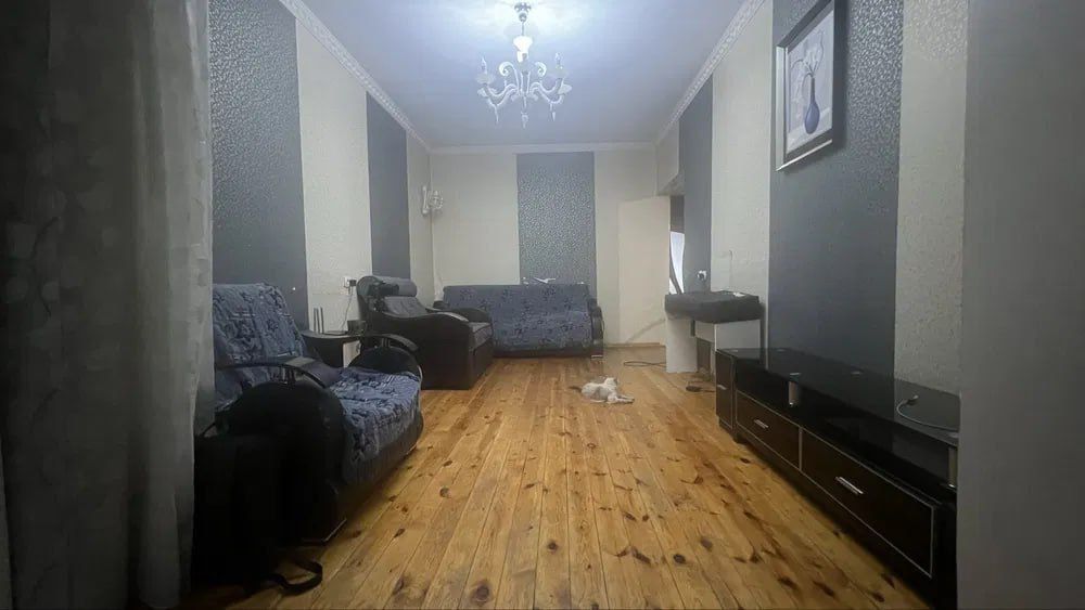 Срочно продается 2-х комнатная квартира в Сергели 8