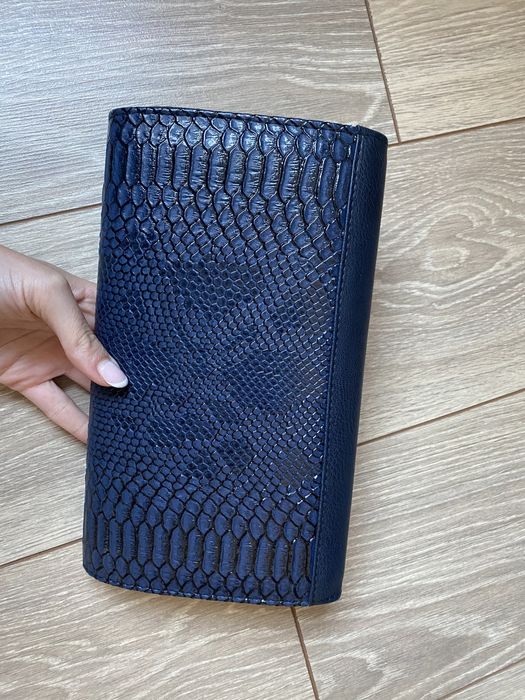 Абитуриентска рокля