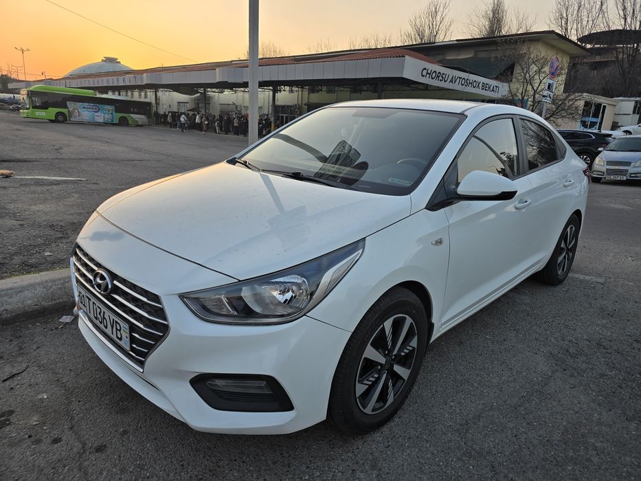 Hyundai accent 2020