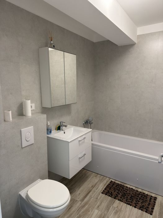 Inchiriez ap 2 camere pentru birou