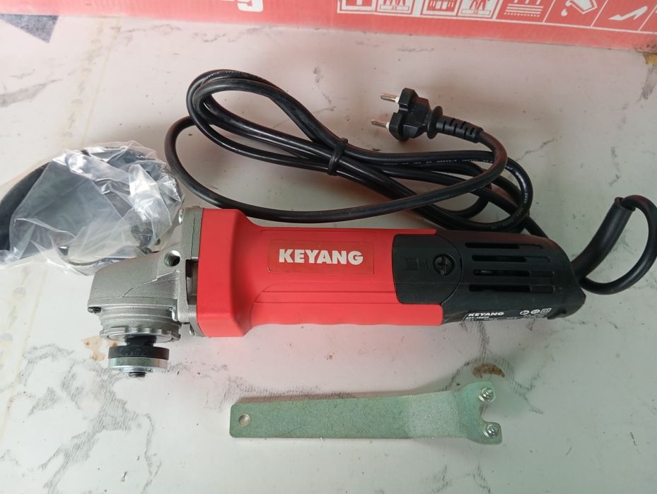 Болгарка корейская