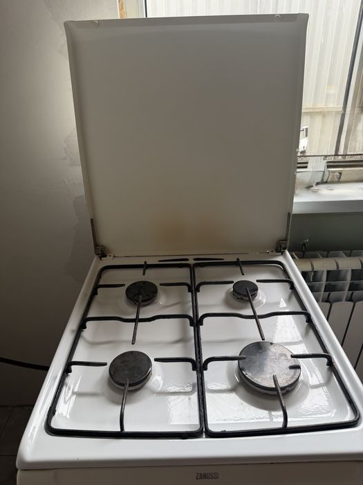 Газовая плита Zanussi