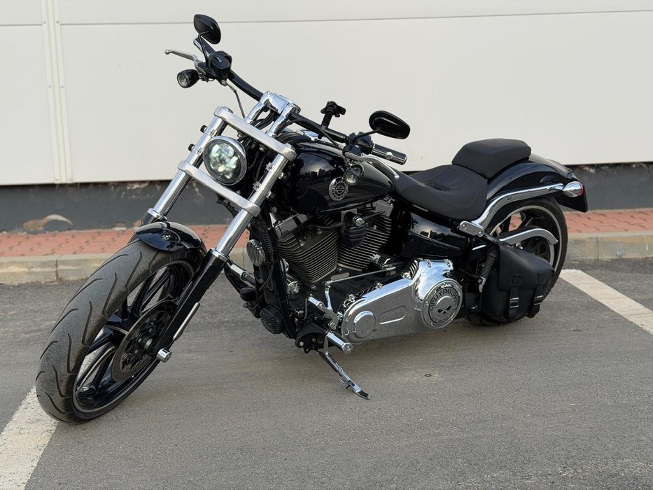 Harley-Davidson Breakout