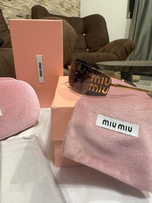 Miu miu ochelari noi dama