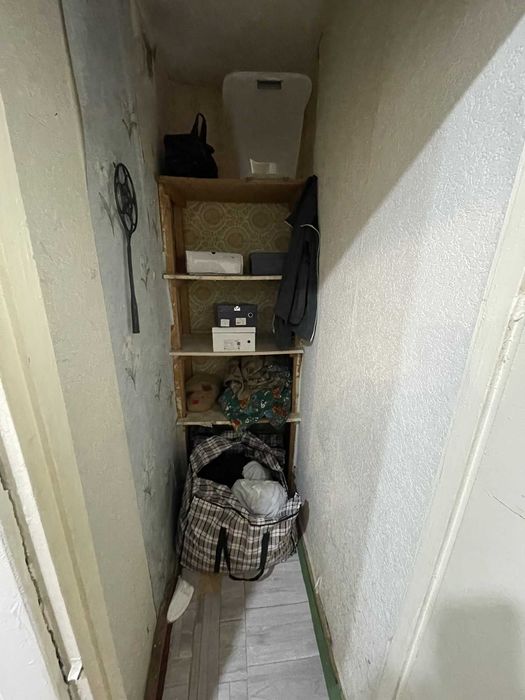 Продажа 1-комнатной квартиры, 8мкрн 2д