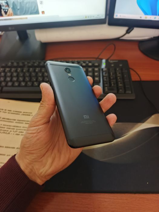 Redmi 5plus 32gb[2022]ideal iwlawi zur aybi yuq tozza telefon yangiday