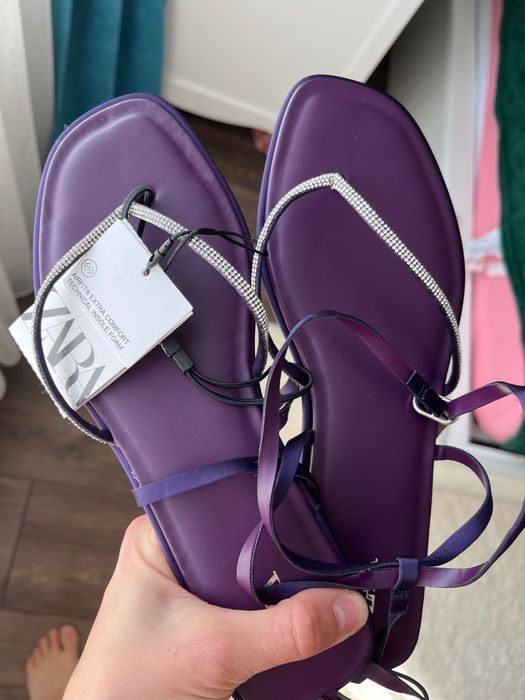 Сандали на Зара 39 номер