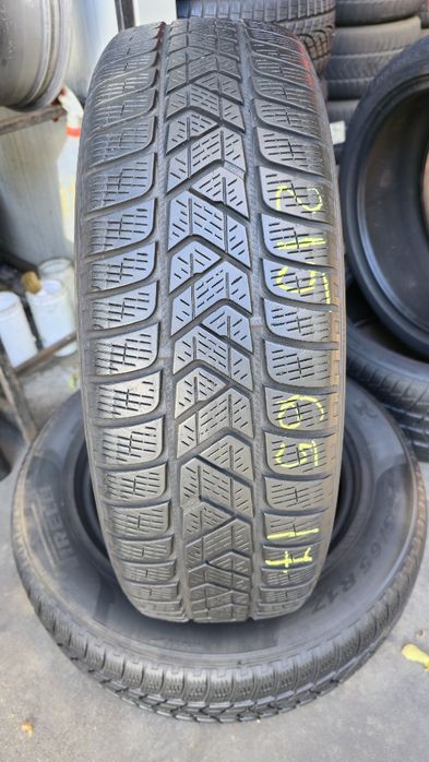 2 anvelope iarnă Pirelli 215/65/17 - transport gratuit