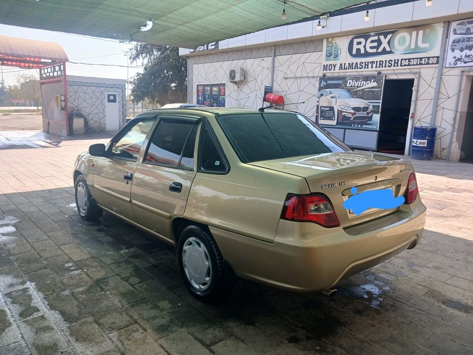 Nexia 2 , yili 2011, motor 1,6, 300 ming yurgan, kraska 15-20 % ,