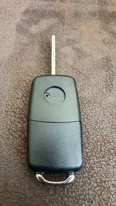 Чисто нов автомобилен ключ  за Skoda, VW, Seat, Audi - 1J0 959 753 DA