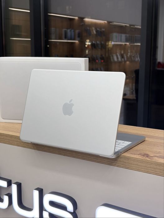 Macbook Neo 8/256 gb | цикл 3 | iStatus