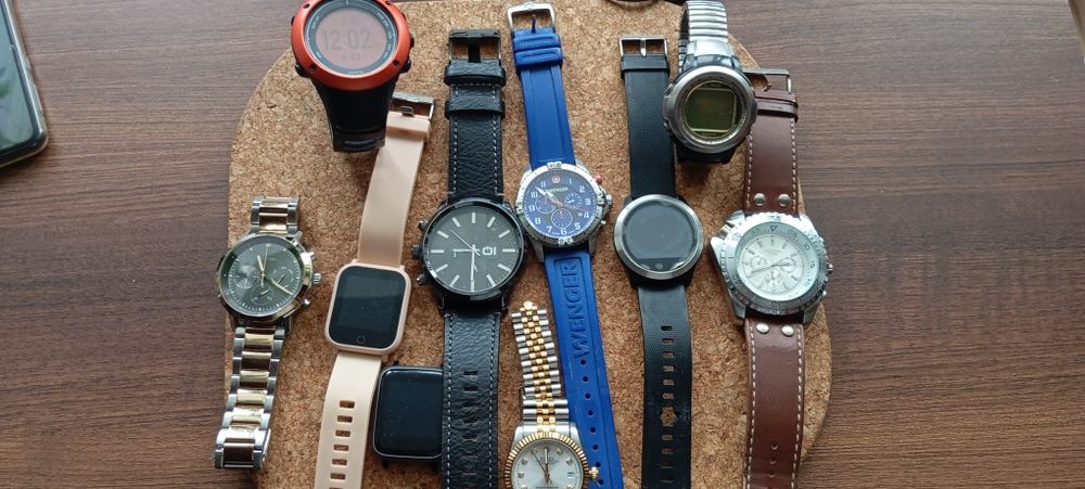 ceasuri  smart inf doar pe tel!