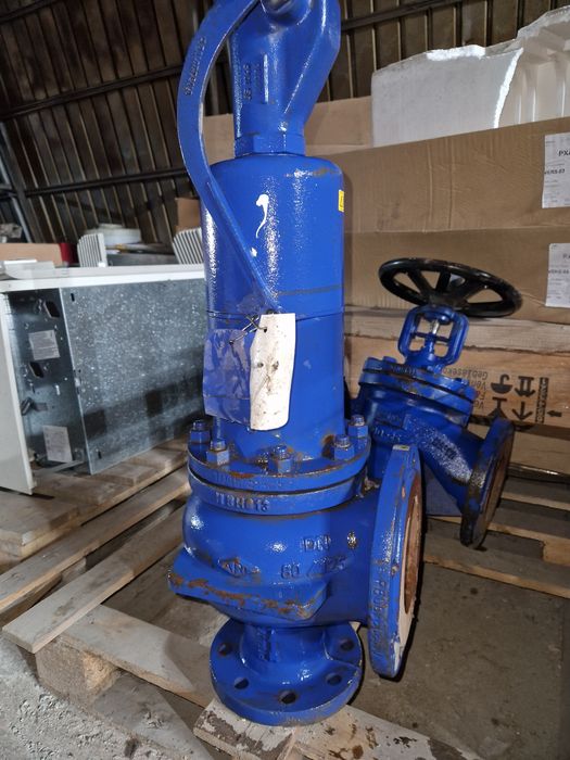 Клапан предохранительный ARI DN80/125