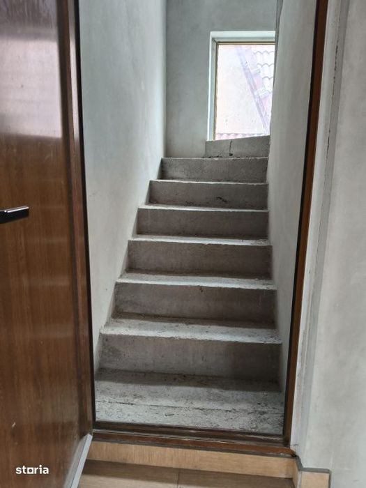 Pensiune de vanzare in Ranca – oportunitate rara langa partia M1
