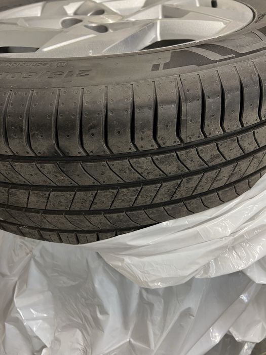 Hyundai Kona джанти и гуми 215/60R17 nexen нови 2025г.