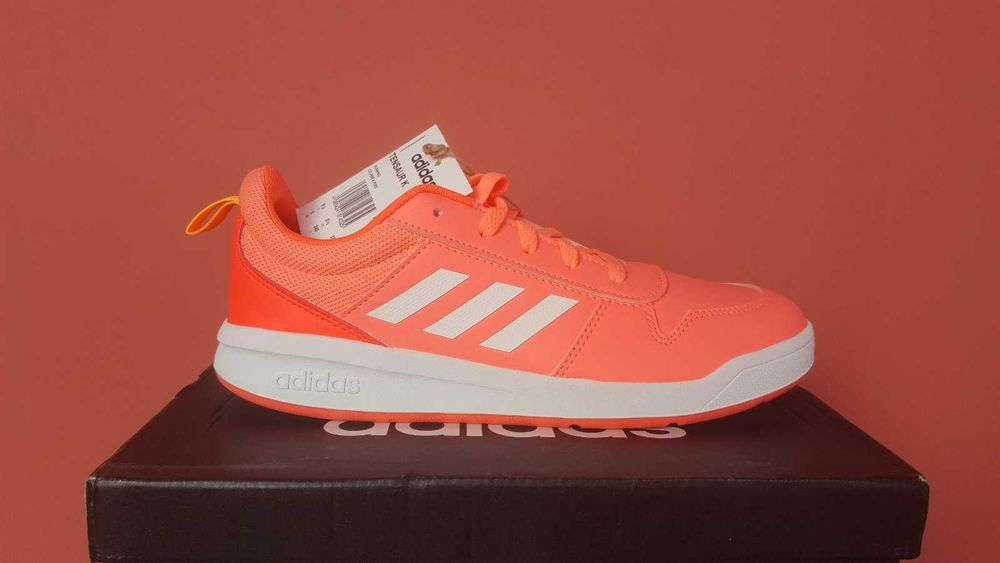 Adidas Tensaur - детски маратонки