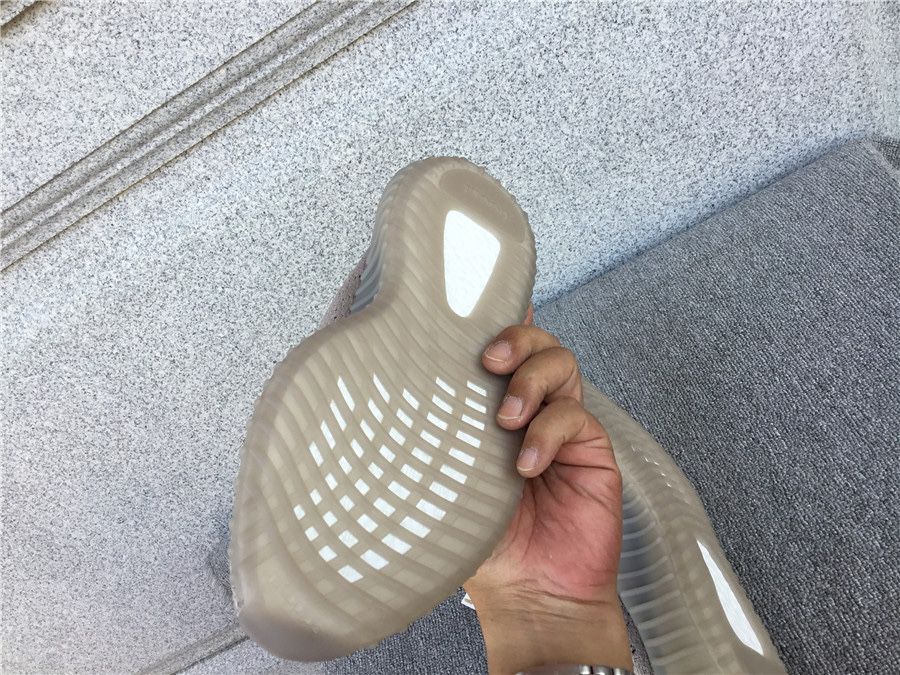 Yeezy boost 350 v2 Slate nr.42
