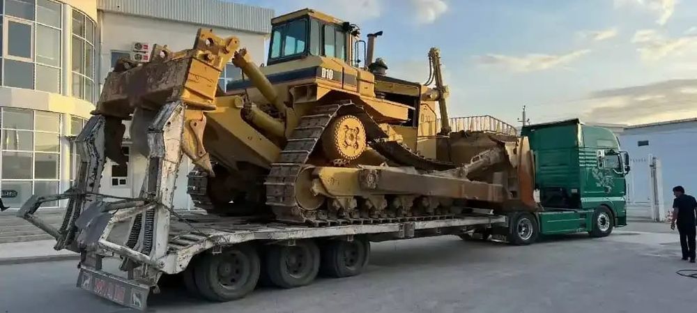 Продам Бульдозер CAT-D10R