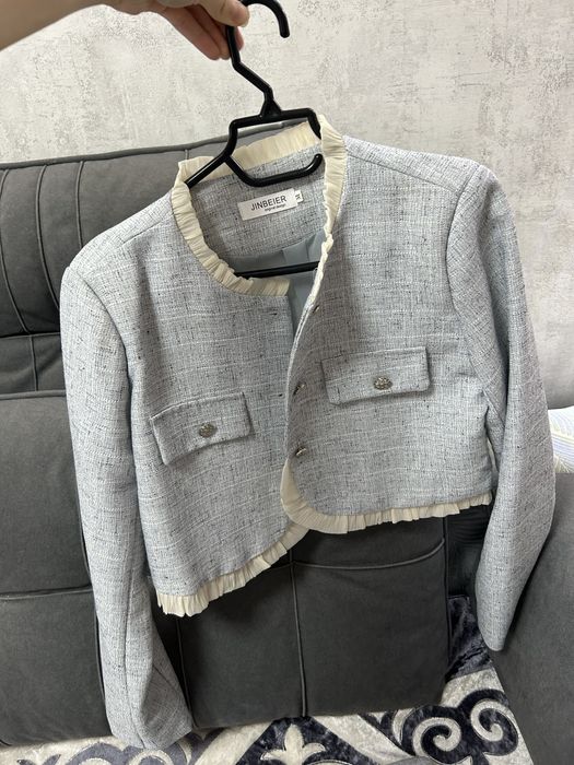 Продам двойку размер М срочно!