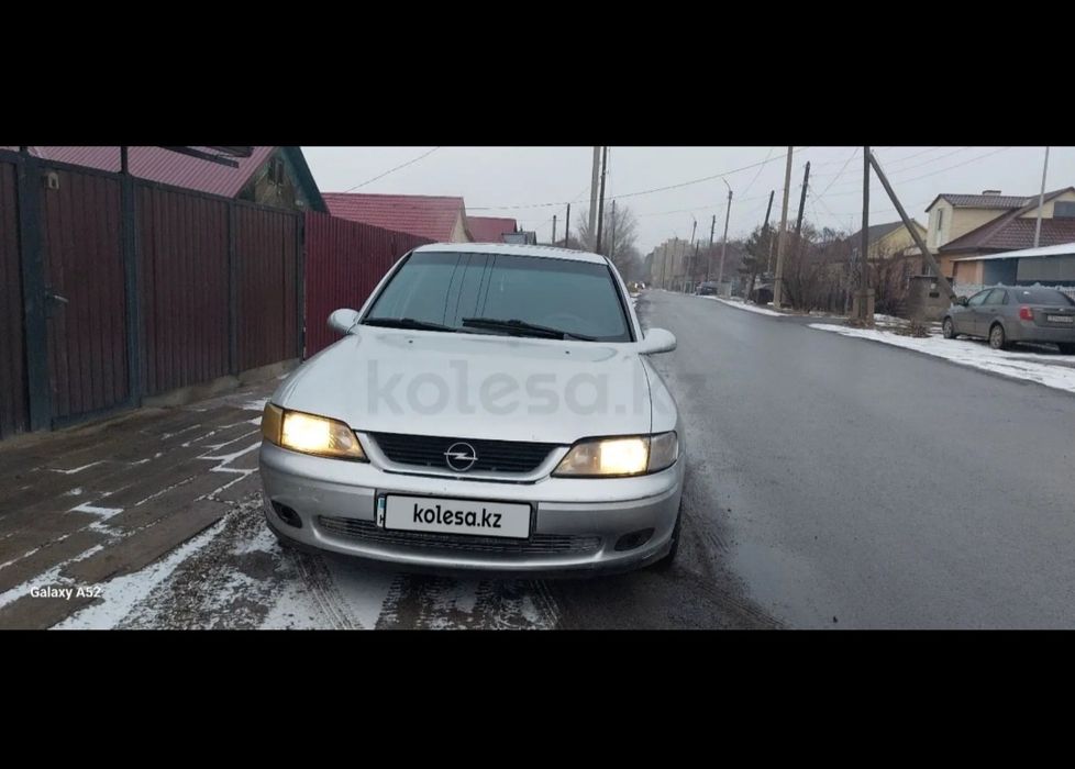 Опель вектра 1998года