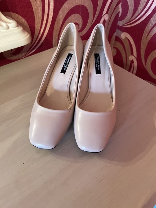 Туфли женские…..