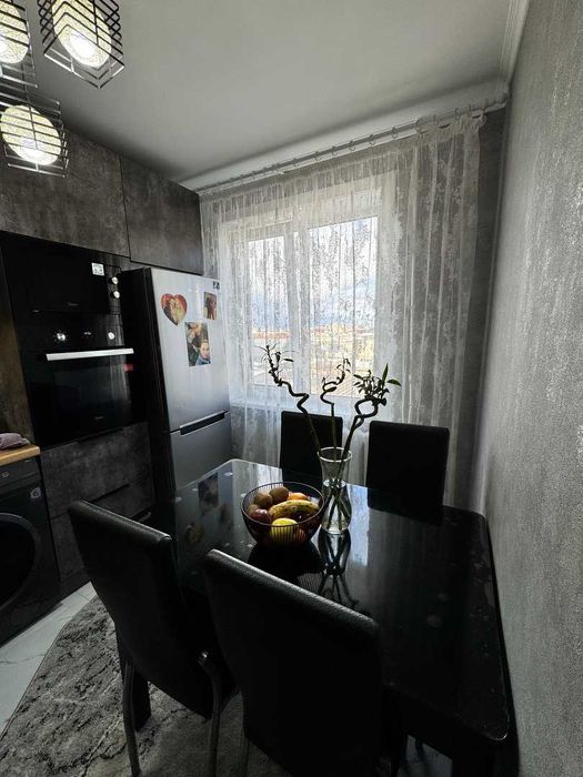 Продам 3 комнатную квартиру