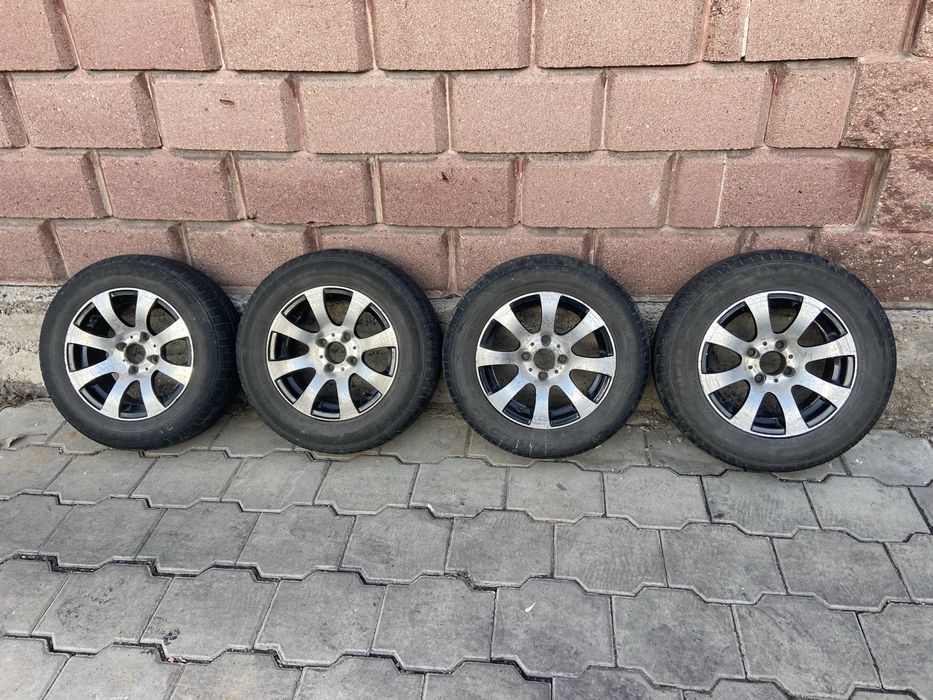 Продам Литые диски R13 стояли на Golf3