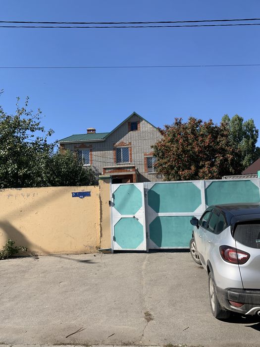 Продам коттедж район кск есть гараж