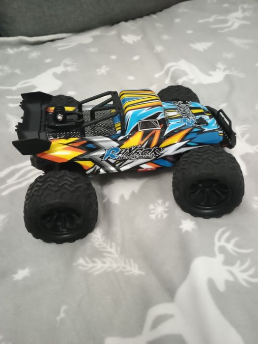 Masinuta de jucarie 50km/h cu 2 motoare