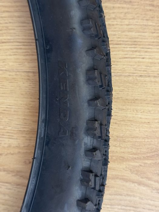 Велосипед  колело външна гума Kenda 27.5 X 2.10