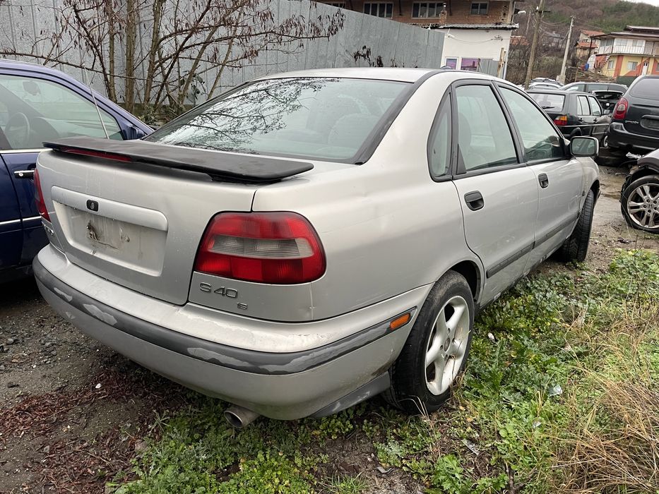 Волво с40 1.6 105кс 1999г На Части