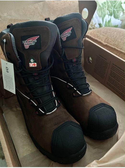 Red winggggggggggg