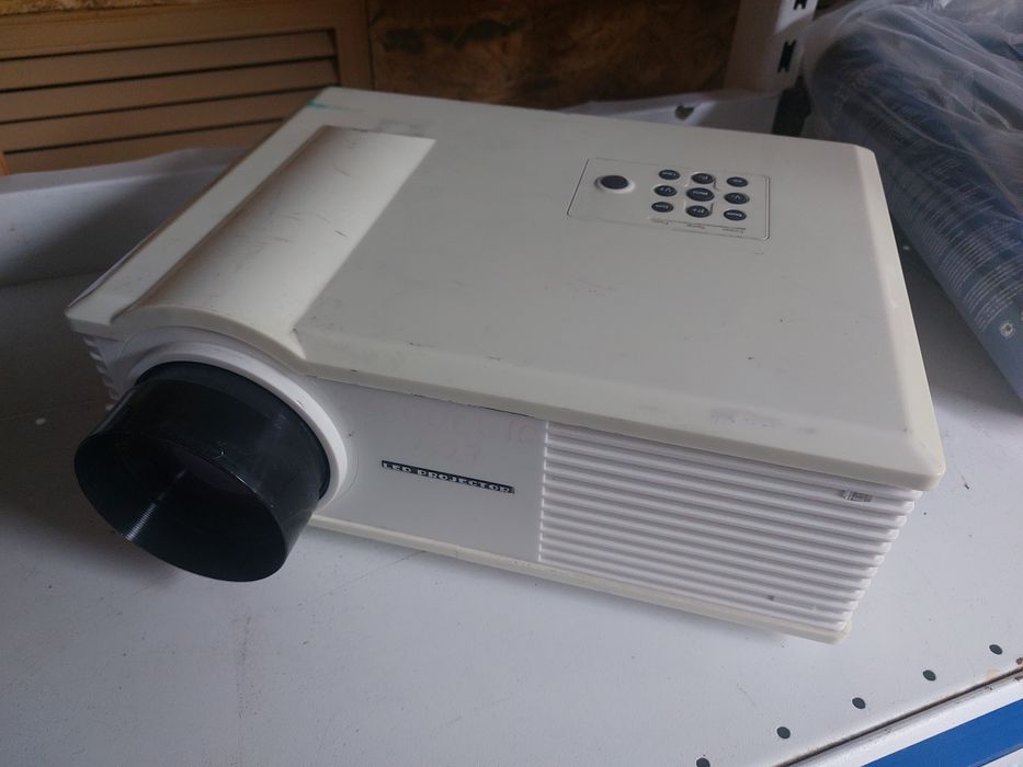 Видеопроектор NEC HDMI/VGA