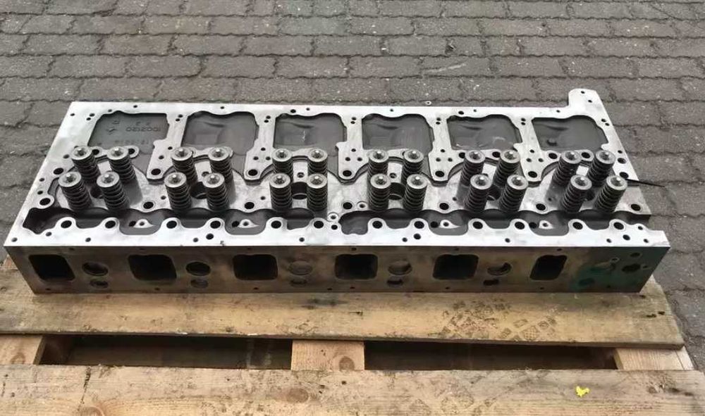Chiulasă Volvo D13K 500 22772405
