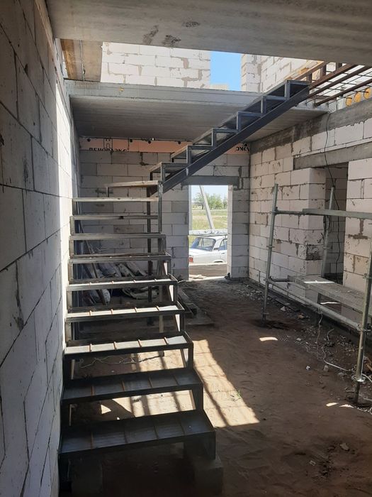 Лестница металлокаркас лестницы