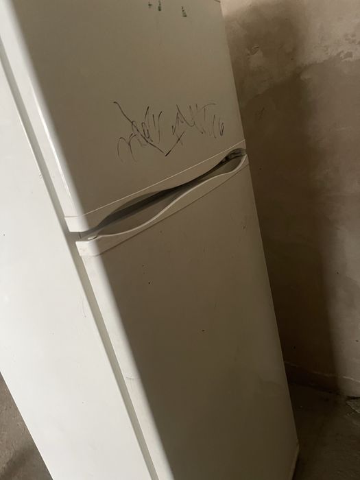 Холодильник рабочий