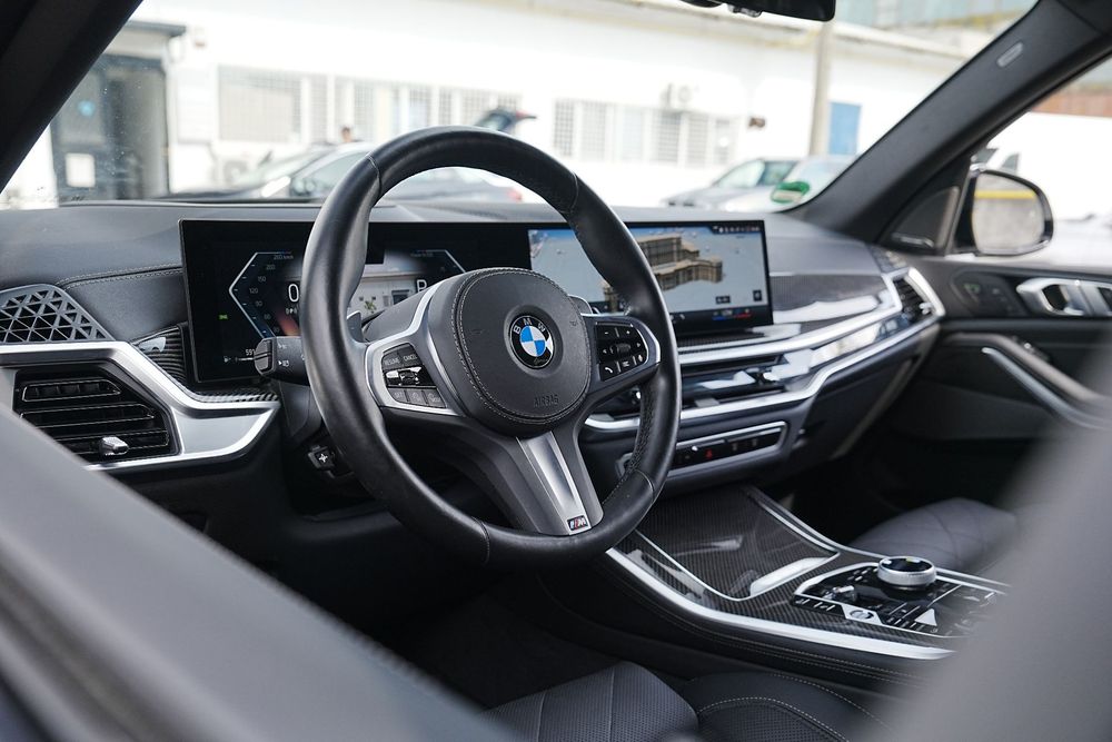 BMW X5 Swarovski/ 7 locuri/ M-pachet/ LED