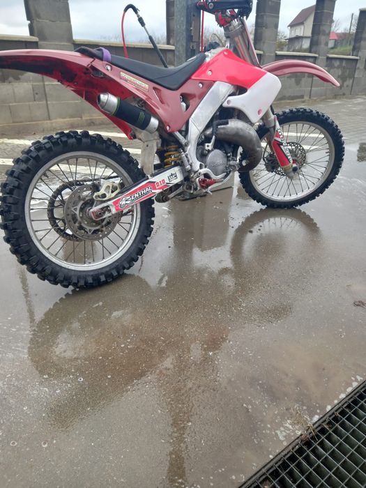 125cc power 2t  piston,  biela. Discuri. Ambreiaj  au 70 ore.