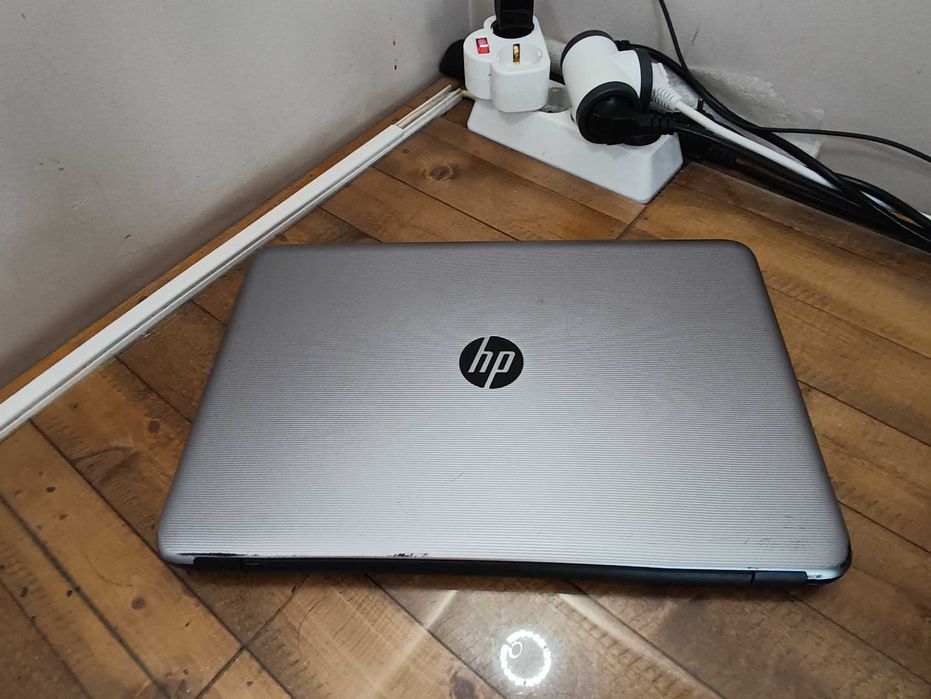 Лаптоп HP 250 G5  i5-7200U  8GB RAM  256GB SSD  нова батерия 15,6