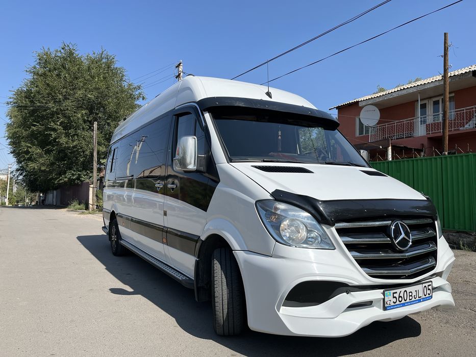 Аренда микроавтобуса Мерседес спринтер
