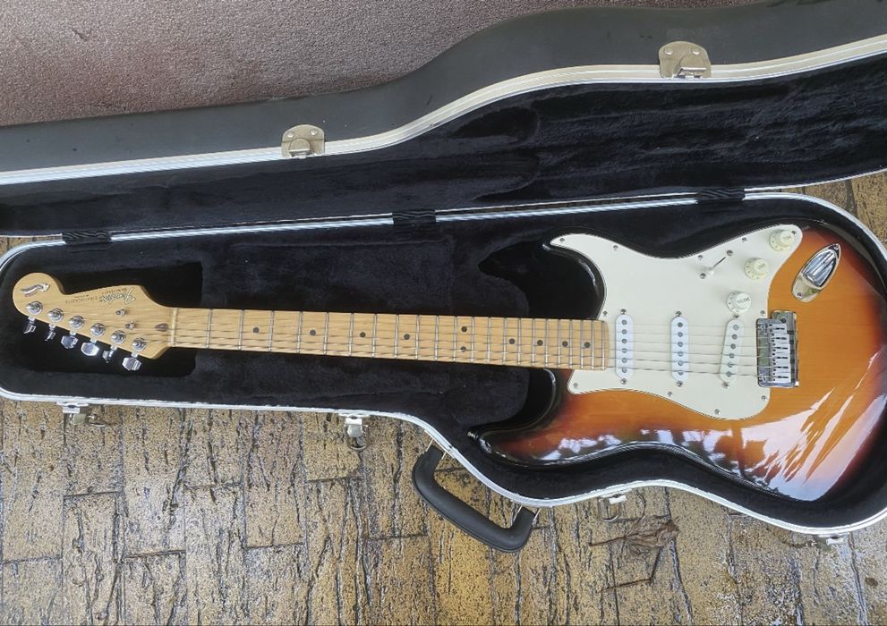 chitara Fender Stratocaster USA