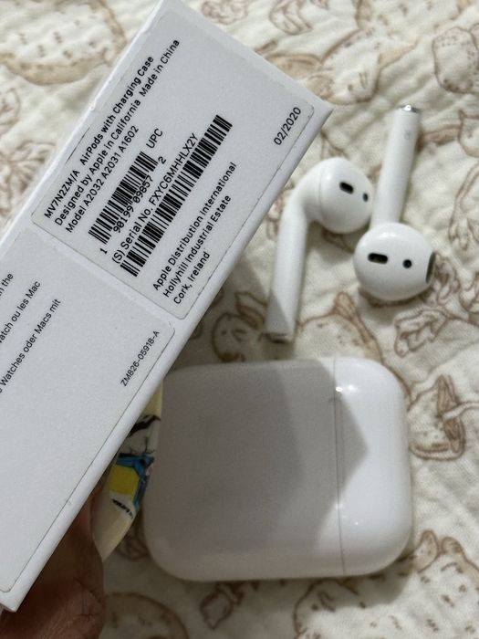 Наушники Apple AirPods 2