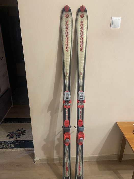 Продам Лыжи б/у Rossignol