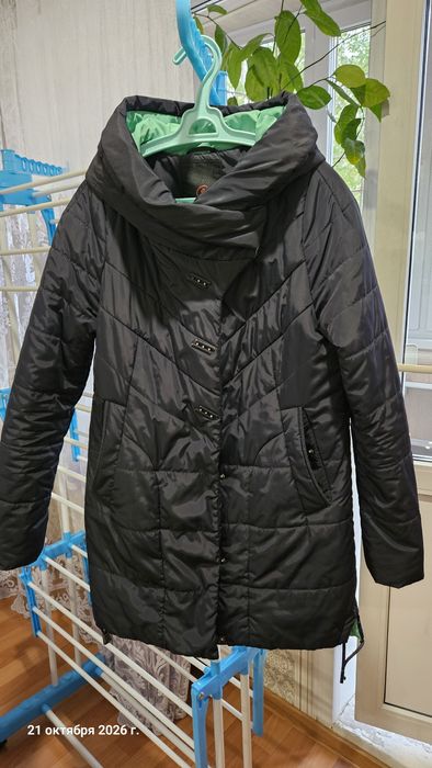 Продам куртку женская демисезонная