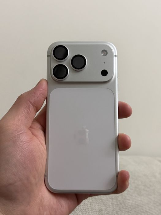 iPhone 17 Pro, 256 Gb, белый