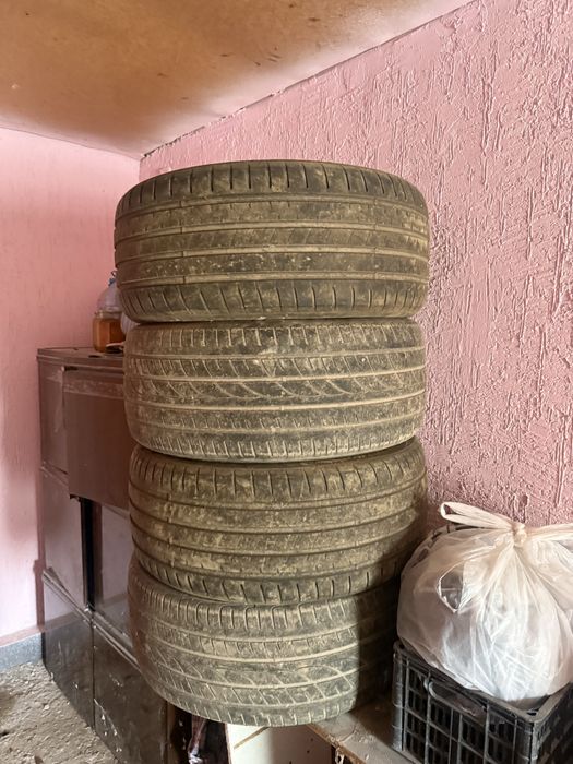 Шины в хорошем состояний