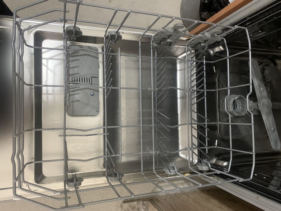 Срочно продаётся посудомоечная машина фирма Beko