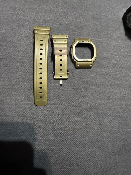 Часовник casio g shock